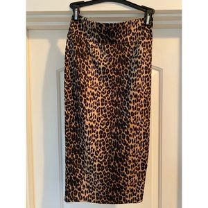 Leopard print pencil skirt size small